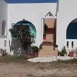 Lägenhet Parian Blu Logaras