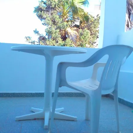 Parian Blu * Logaras