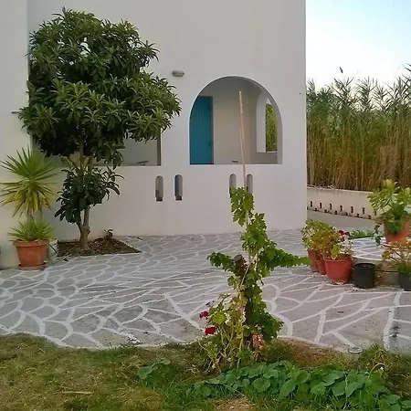 Studios Parian Blu Apartment *