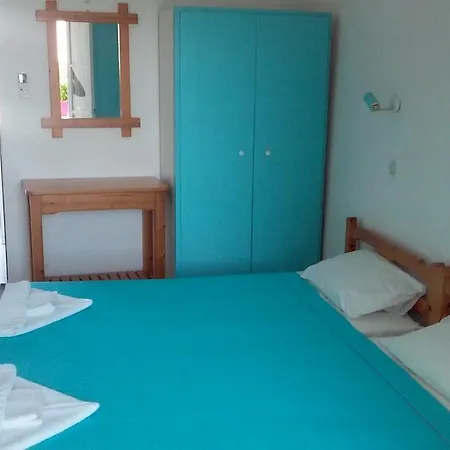 Apartment Studios Parian Blu