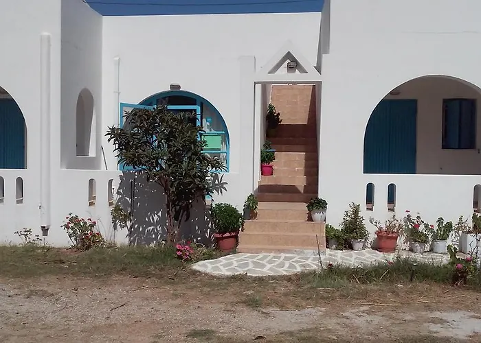 Lägenhet Parian Blu Logaras