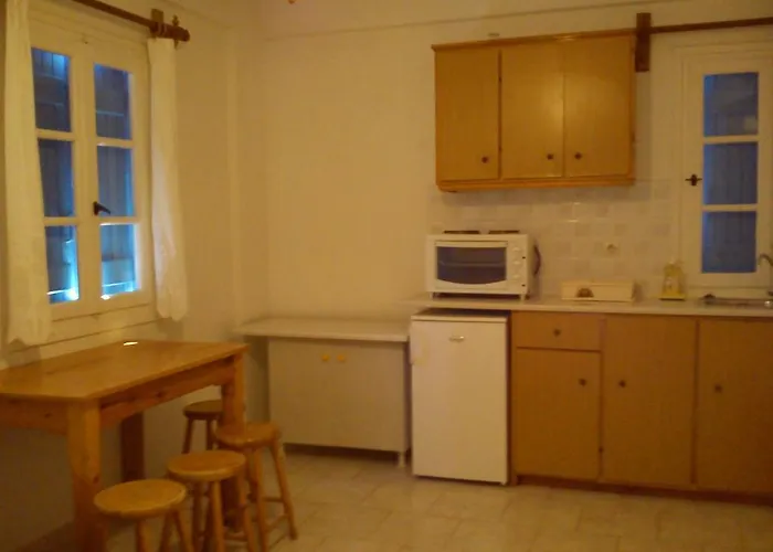 Lägenhet Parian Blu Logaras